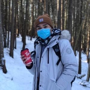 Meet your Posher, Zach